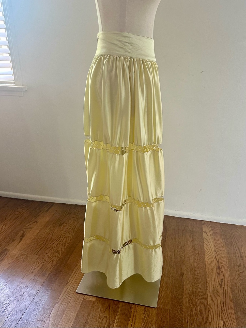 Free People Butter Yellow Tiered Maxi Skirt Boho Prairie Festival High Waist XS - Picture 5 of 9